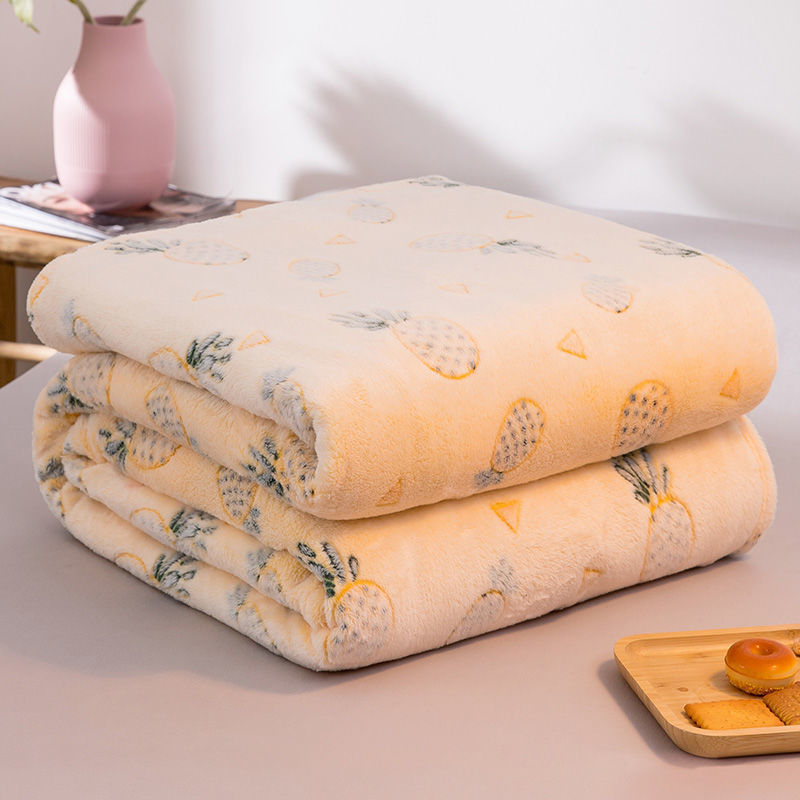 KTX-481683 Flannel Snowflake Velvet Blanket - Soft Fleece for All Seasons