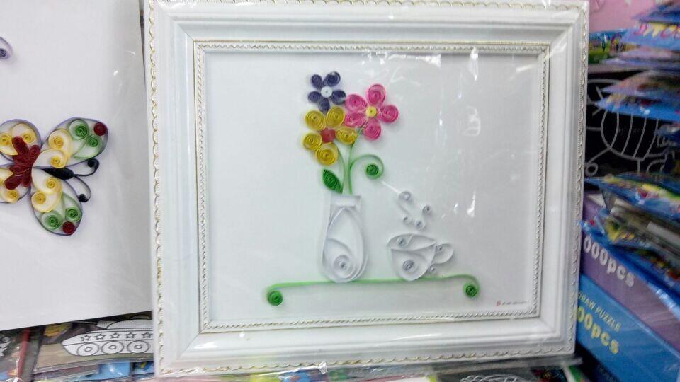 KTX-481939 Quilling Craft Kit with 24 Colors of Fine Paper, Tools, and Graphics Template