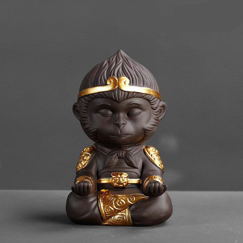 KTX-482195 Chinese Purple Clay Kung Fu Tea Pet Monkey King Decoration for Home and Tea Tray