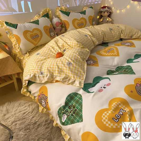 KTX-482579 Green Four-Piece Duvet Cover Set in Various Colors and Sizes for Comfortable Bedding