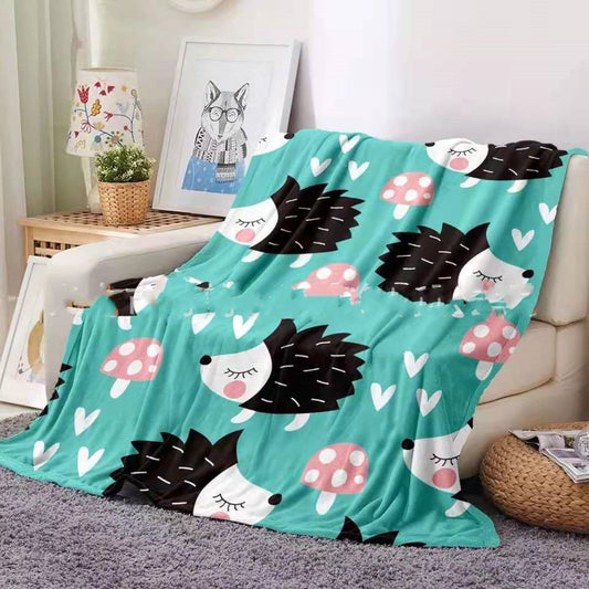 KTX-486675 Hedgehog Coral Fleece Flannel Blanket - Soft, Cozy, European Style, Available in Multiple Sizes