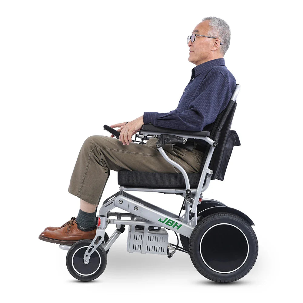 KTX-486739 Folding Commode Wheelchair with Aluminum Alloy Frame, 120 kg Capacity, 20 km Range, 6 km/h Speed