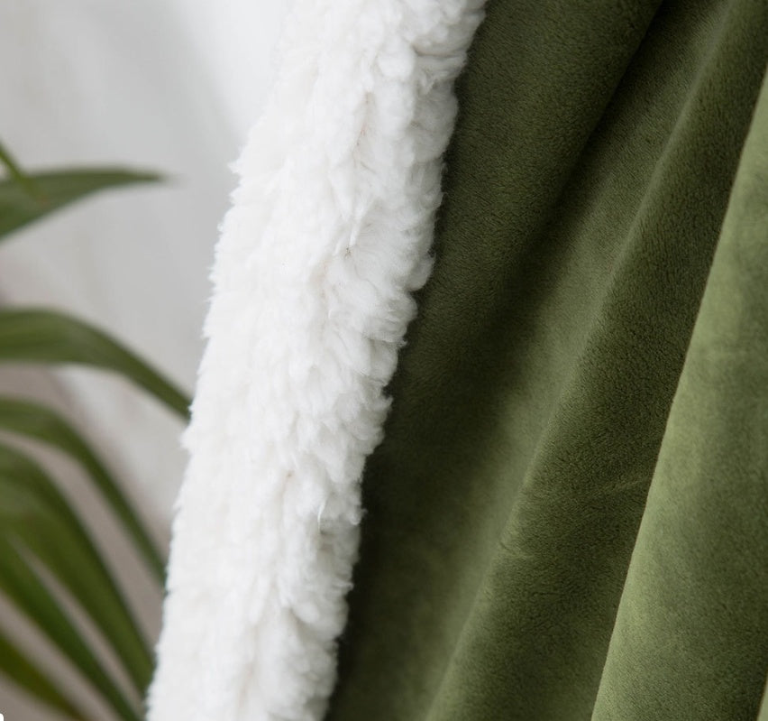 KTX-492243 Cozy Crystal Cashmere Double Blanket for Spring and Autumn Naps