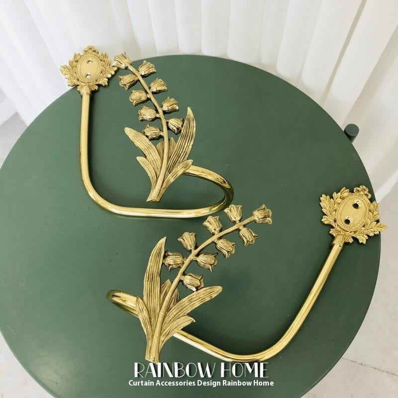 KTX-498771 Lily Little Angel Wings Brass Curtain Hooks with Decorative Leaf and Flower Designs