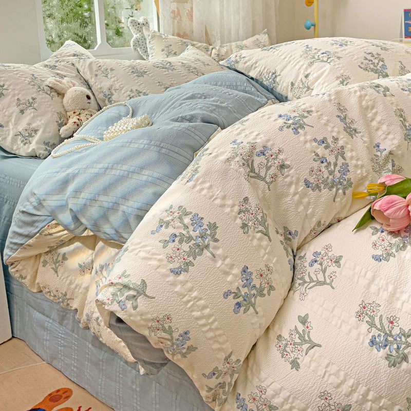 KTX-513683 Cotton Four-Piece Bedding Set with Plant and Flower Patterns, Available in Multiple Sizes