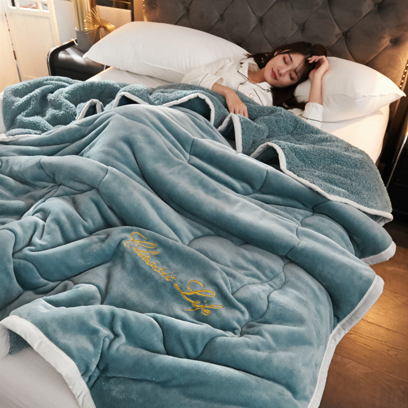 KTX-529683 Luxurious Lamb Cashmere Three-Layer Blanket - Available in Multiple Sizes