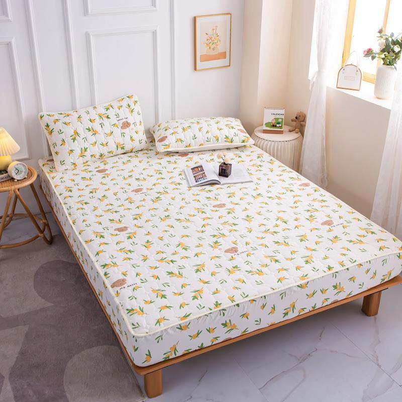 KTX-530643 Cotton Covered Anti-Slip Cartoon Fitted Sheet with Floral Design