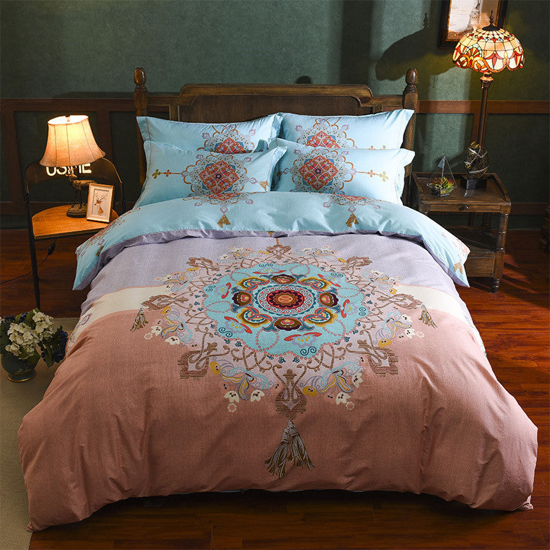 KTX-531987 Cotton Four-Piece Printed Quilt Cover Set for All Seasons