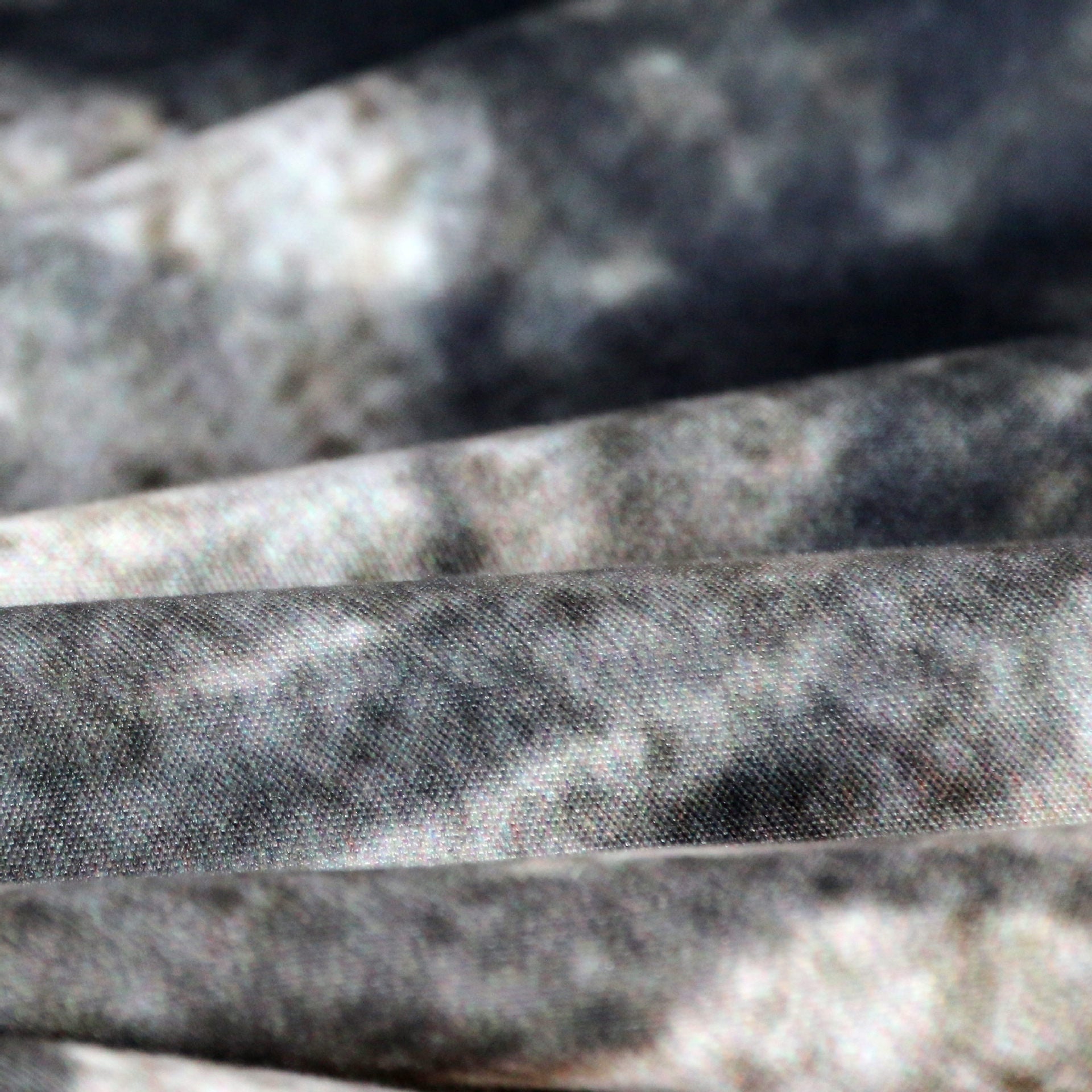 KTX-550099 Black Polyester Three-Piece Bedding Set with Quilt Cover