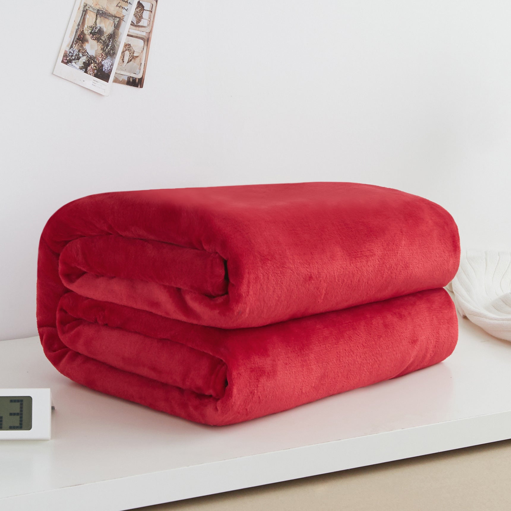 KTX-558931 Coral Flannel Blanket for Cozy Home Decor - First Class Quality Carpet