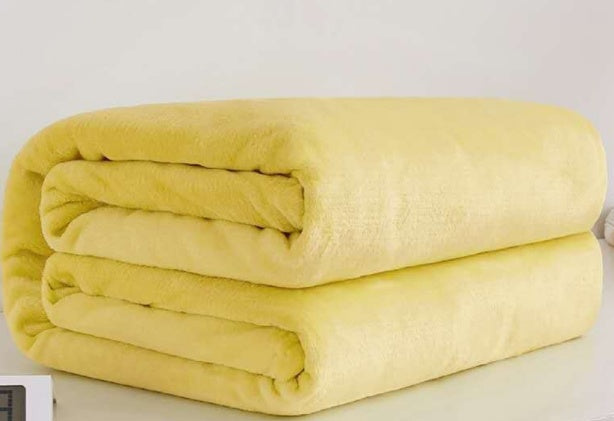 KTX-558931 Coral Flannel Blanket for Cozy Home Decor - First Class Quality Carpet