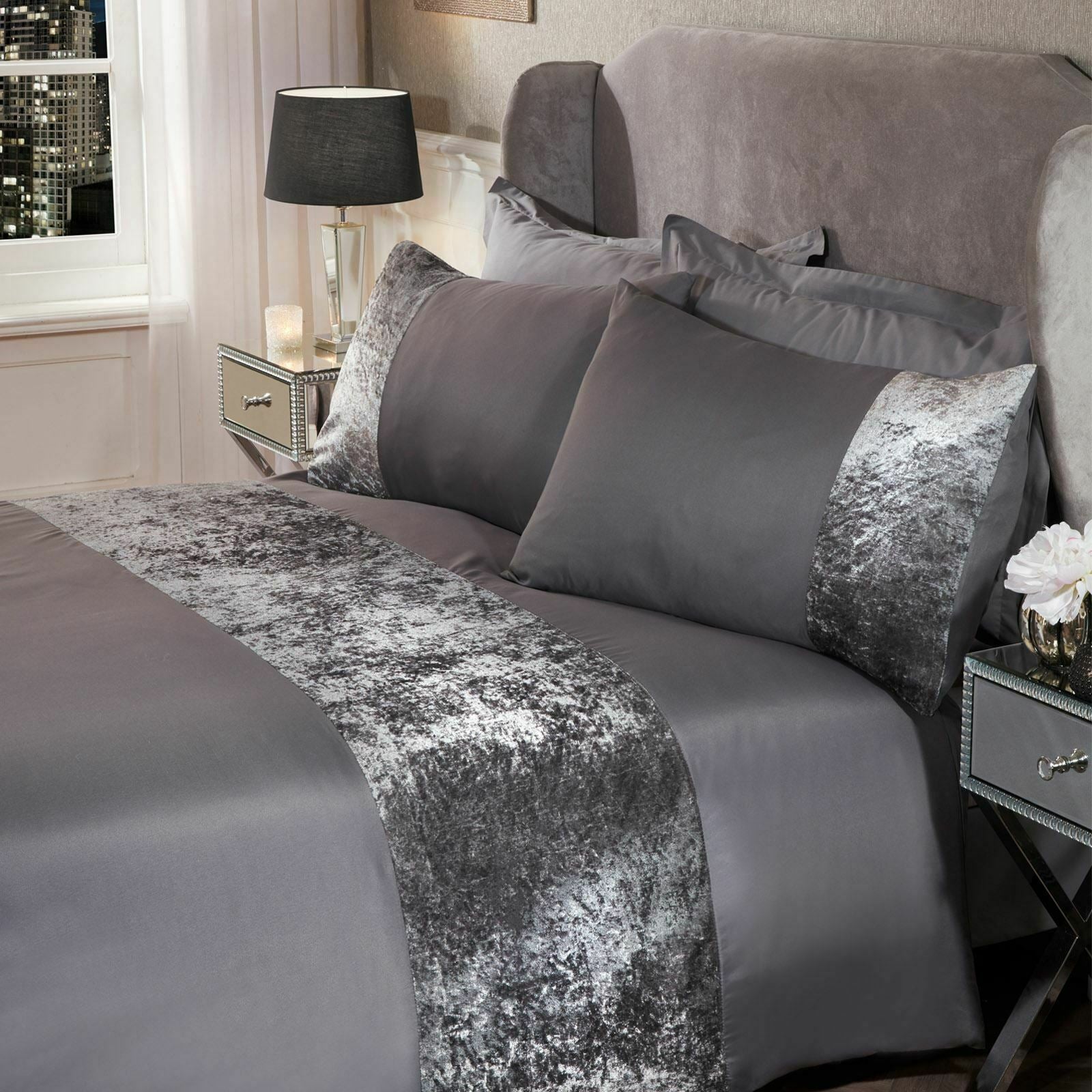 KTX-559635 Pressed Velvet Panel Duvet Cover Set in Modern Style - Multiple Sizes Available