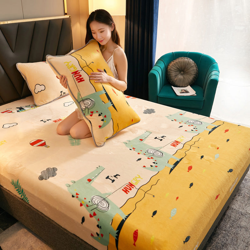 KTX-560147 Luxurious Golden Sable Flannel Mattress Cover - Single Velvet Bedspread for Winter Comfort
