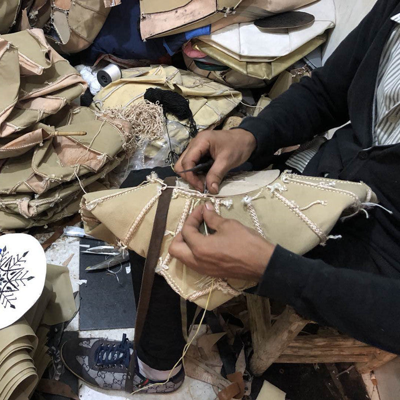 KTX-563539 Moroccan Hand-Embroidered Sheepskin Futon - 55" Diameter, American Country Style