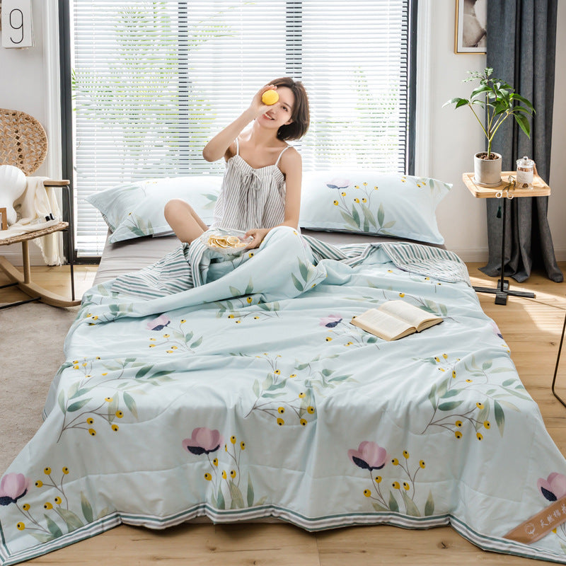 KTX-571347 Air-Conditioned Double Quilt in Washed Cotton with Polyester Filling for Summer Comfort