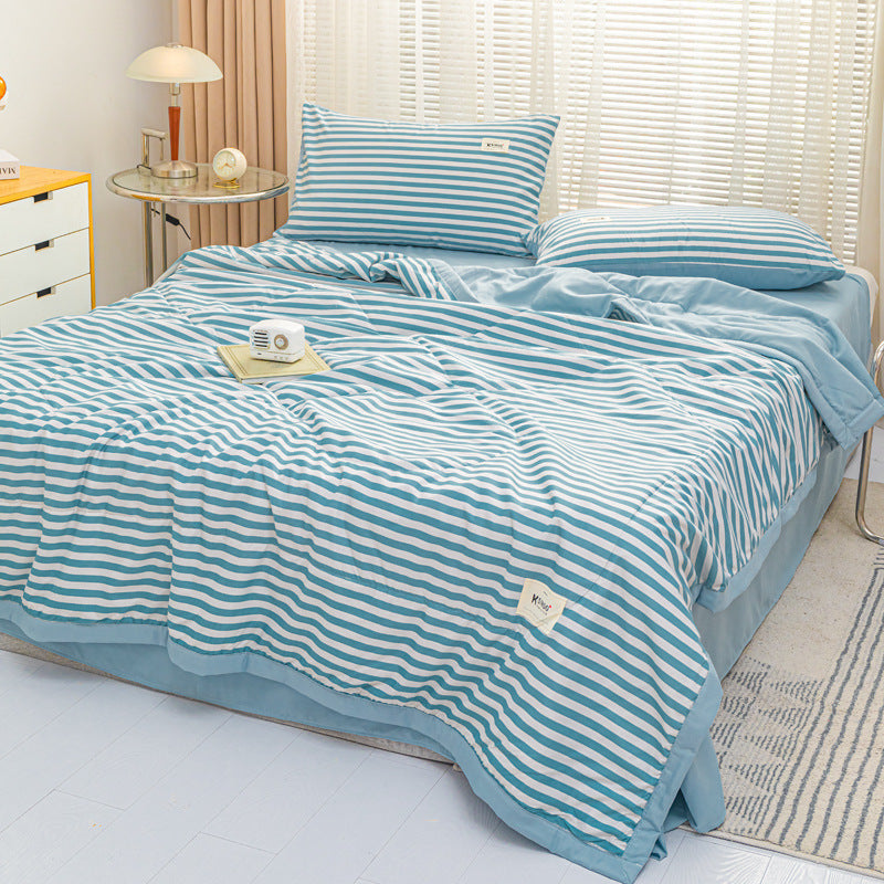 KTX-576275 Summer Quilt Four-Piece Bedding Set - Machine Washable with Reactive Print and Cool Fiber Material