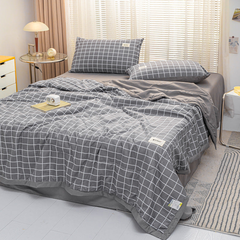 KTX-576275 Summer Quilt Four-Piece Bedding Set - Machine Washable with Reactive Print and Cool Fiber Material