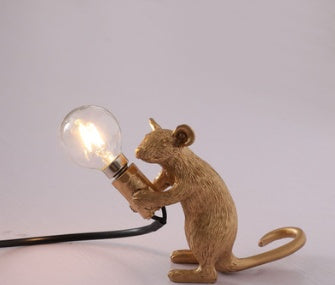 KTX-579347 Nordic Style Mouse Personality Mini Table Lamp for Children's Room and Dormitory