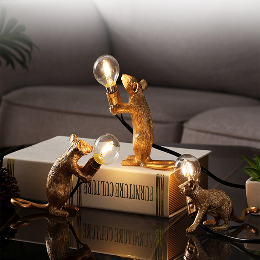 KTX-579347 Nordic Style Mouse Personality Mini Table Lamp for Children's Room and Dormitory
