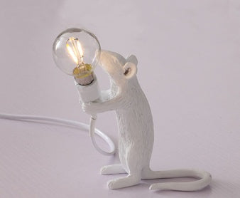 KTX-579347 Nordic Style Mouse Personality Mini Table Lamp for Children's Room and Dormitory