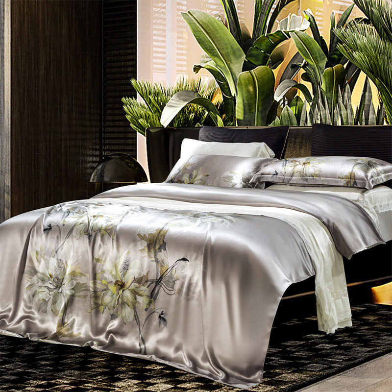 KTX-585491 Digital Printed Four-Piece Bedding Set with Plant and Flower Design, Silk Material, 220x240cm