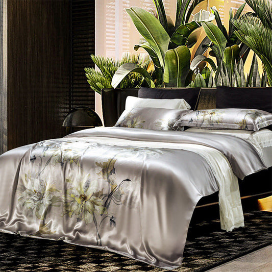 KTX-585491 Digital Printed Four-Piece Bedding Set with Plant and Flower Design, Silk Material, 220x240cm