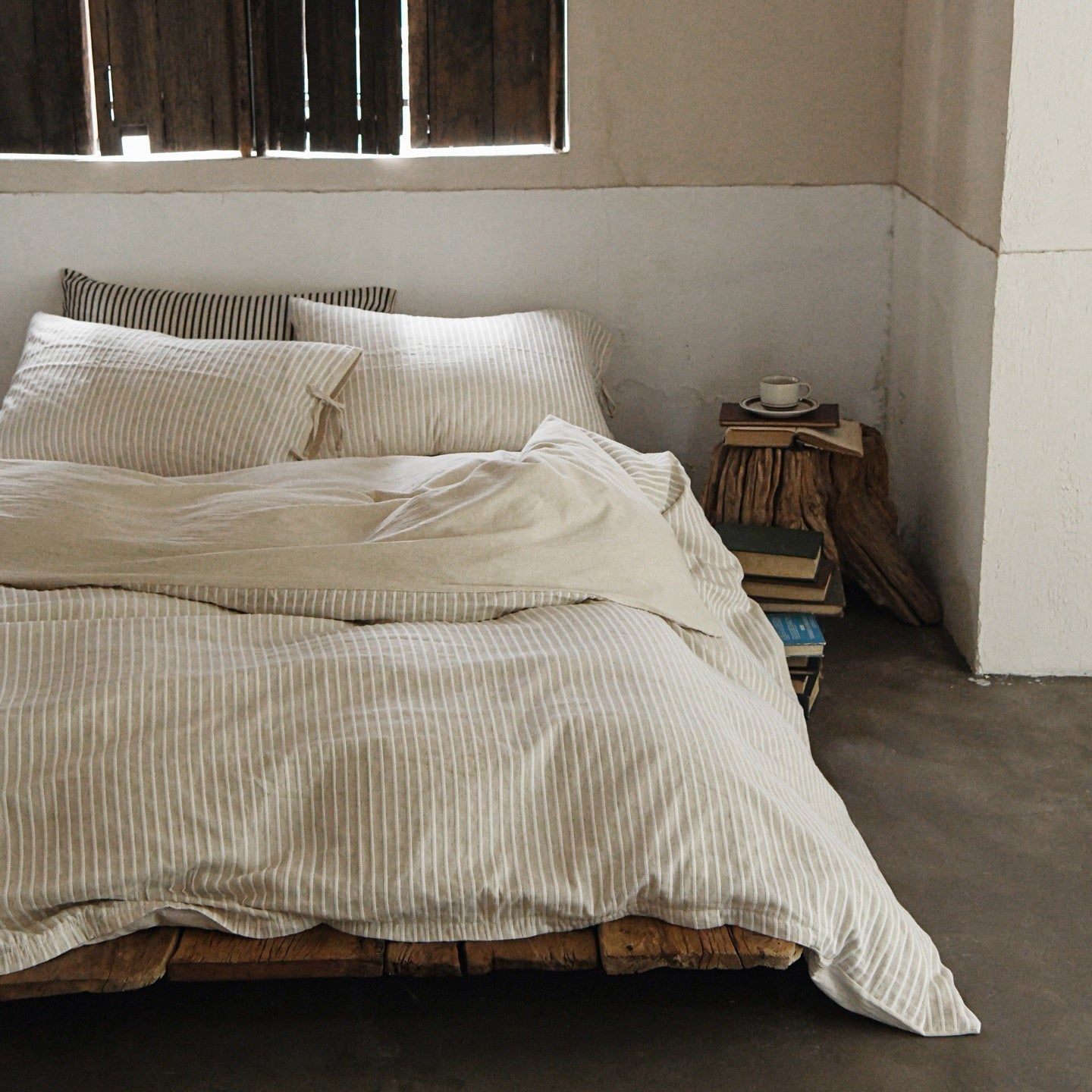 KTX-592083 Washed Cotton Striped 4-Piece Bedding Set - Fitted Sheet, Duvet Cover, and Pillowcases