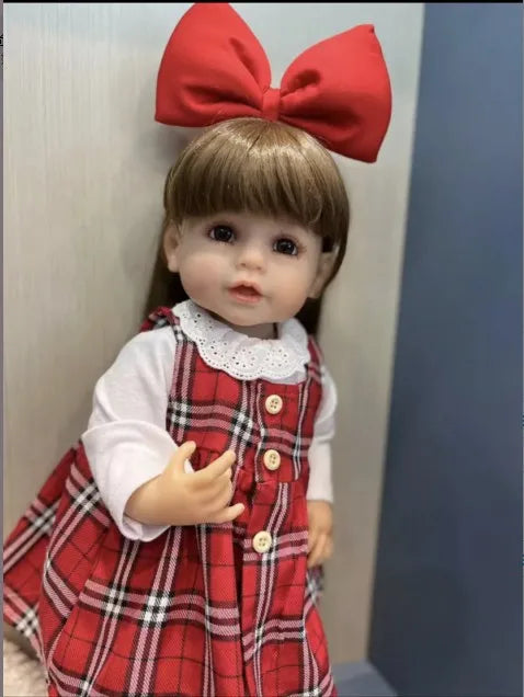 KTX-597203 Soft Silicone Reborn Baby Girl Doll - 55cm Realistic & Cuddly Toy