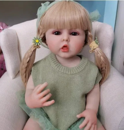 KTX-597203 Soft Silicone Reborn Baby Girl Doll - 55cm Realistic & Cuddly Toy