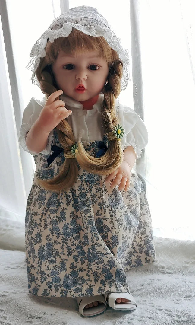KTX-597203 Soft Silicone Reborn Baby Girl Doll - 55cm Realistic & Cuddly Toy