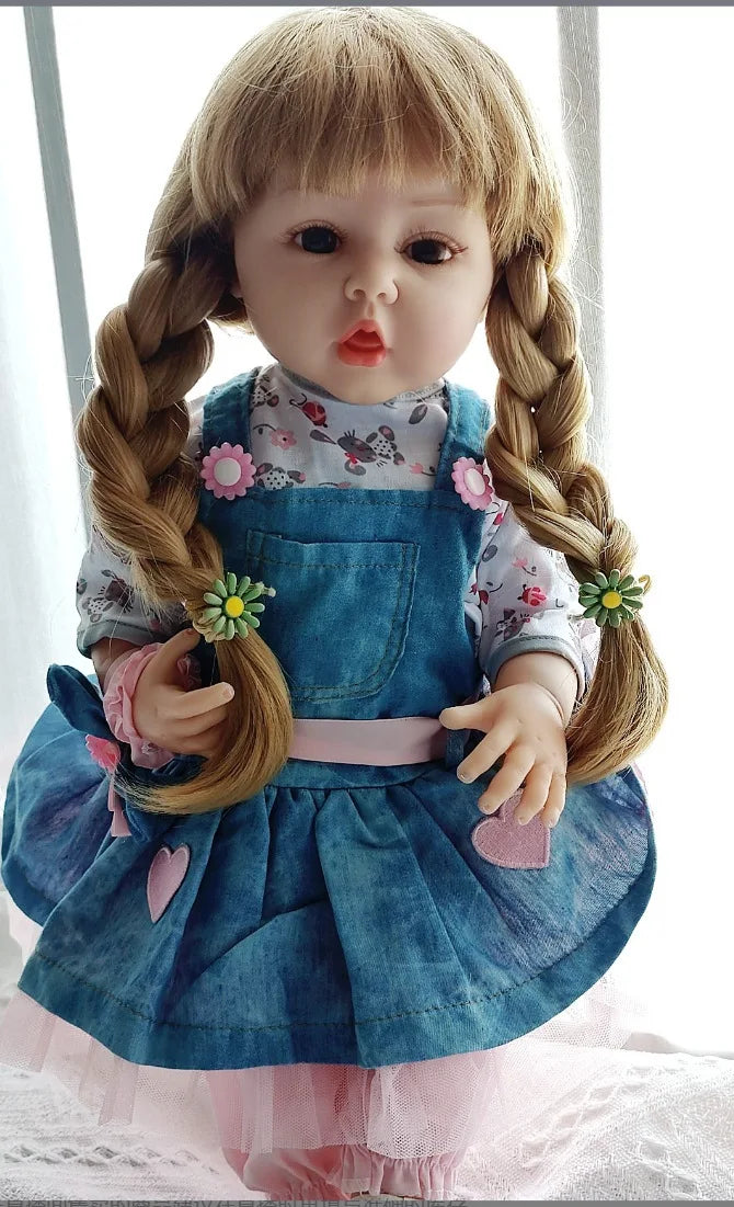 KTX-597203 Soft Silicone Reborn Baby Girl Doll - 55cm Realistic & Cuddly Toy