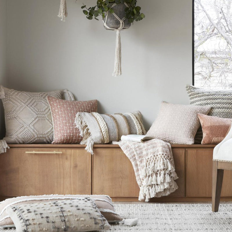 KTX-600659 Rectangular American Style Long Sofa Cushion with PP Cotton Filling for Living Room Decor