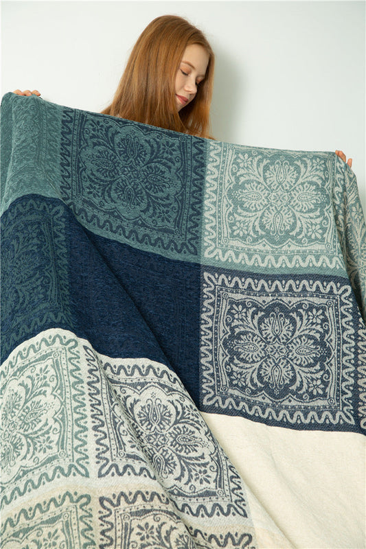 KTX-608211 Cozy Fleece Blanket - Soft Plush Leisure Blanket with Pastoral Landscape Design, Available in Multiple Sizes