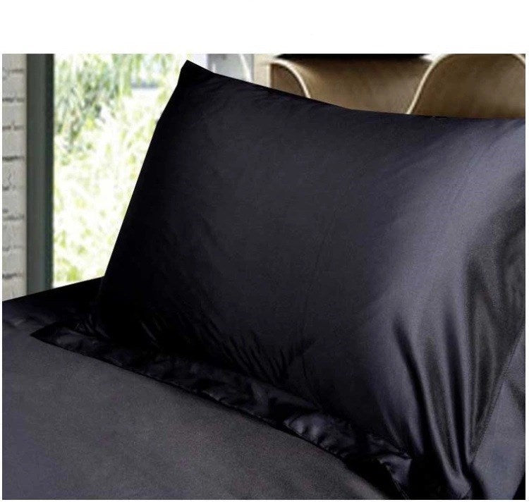 KTX-614483 Silk Satin Feel Single Pillowcase Made from Soft Polyester Fiber