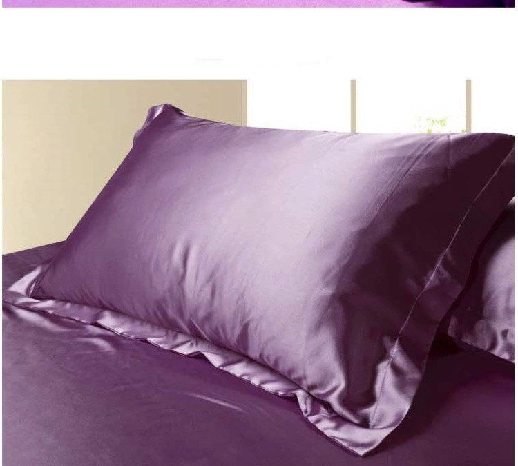 KTX-614483 Silk Satin Feel Single Pillowcase Made from Soft Polyester Fiber
