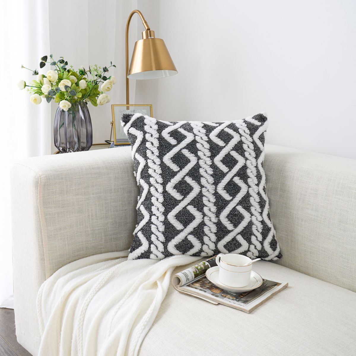 KTX-615443 Shearing Groove Artificial Plush Cushion Cover - Modern Simplicity in Double Black, Double Pink, Khaki, 30x50cm