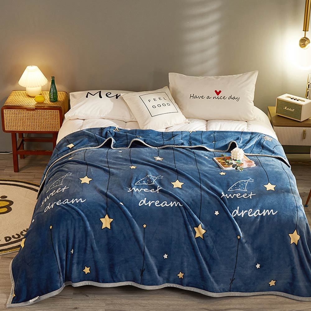 KTX-636051 Cozy Cartoon Coral Fleece Blanket for Autumn and Winter – Multiple Patterns Available