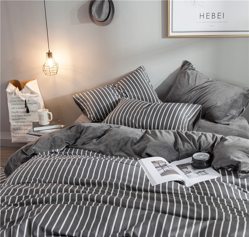 KTX-636371 Leopard and Floral Print Cotton Velvet 4-Piece Bedding Set - Duvet Cover, Sheets, Pillowcases