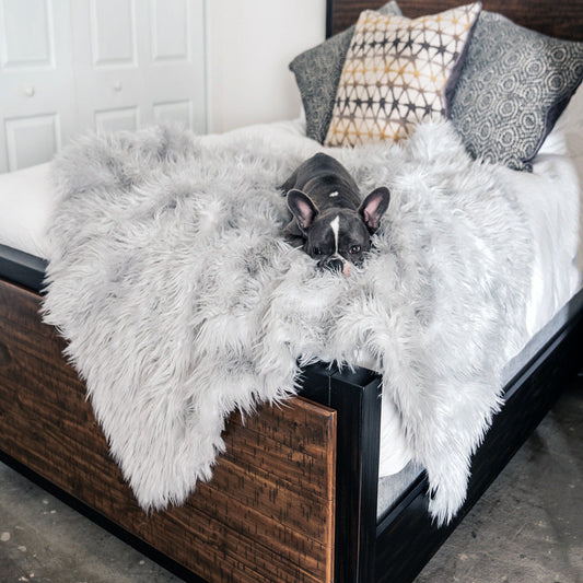 KTX-637331 Winter Thick Pet Warm Pad for Dogs, Cats, and Small Animals - Soft Cloth, Grey and White