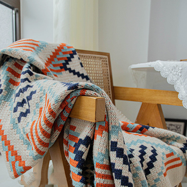 KTX-639507 Whole Body Acrylic Blanket with Geometric Pattern for Dormitory Naps