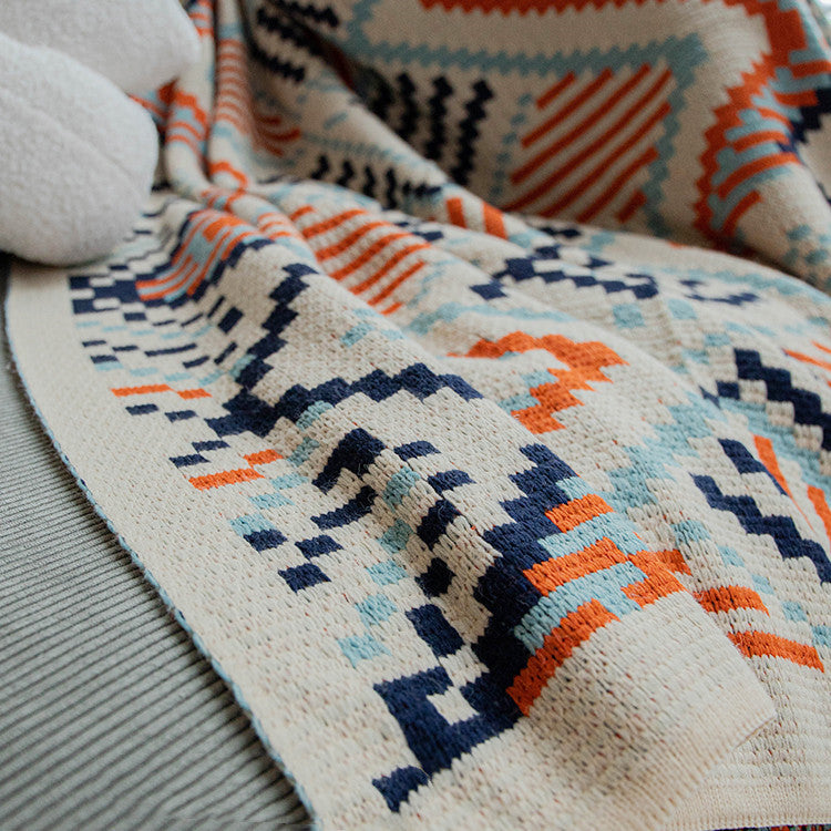 KTX-639507 Whole Body Acrylic Blanket with Geometric Pattern for Dormitory Naps