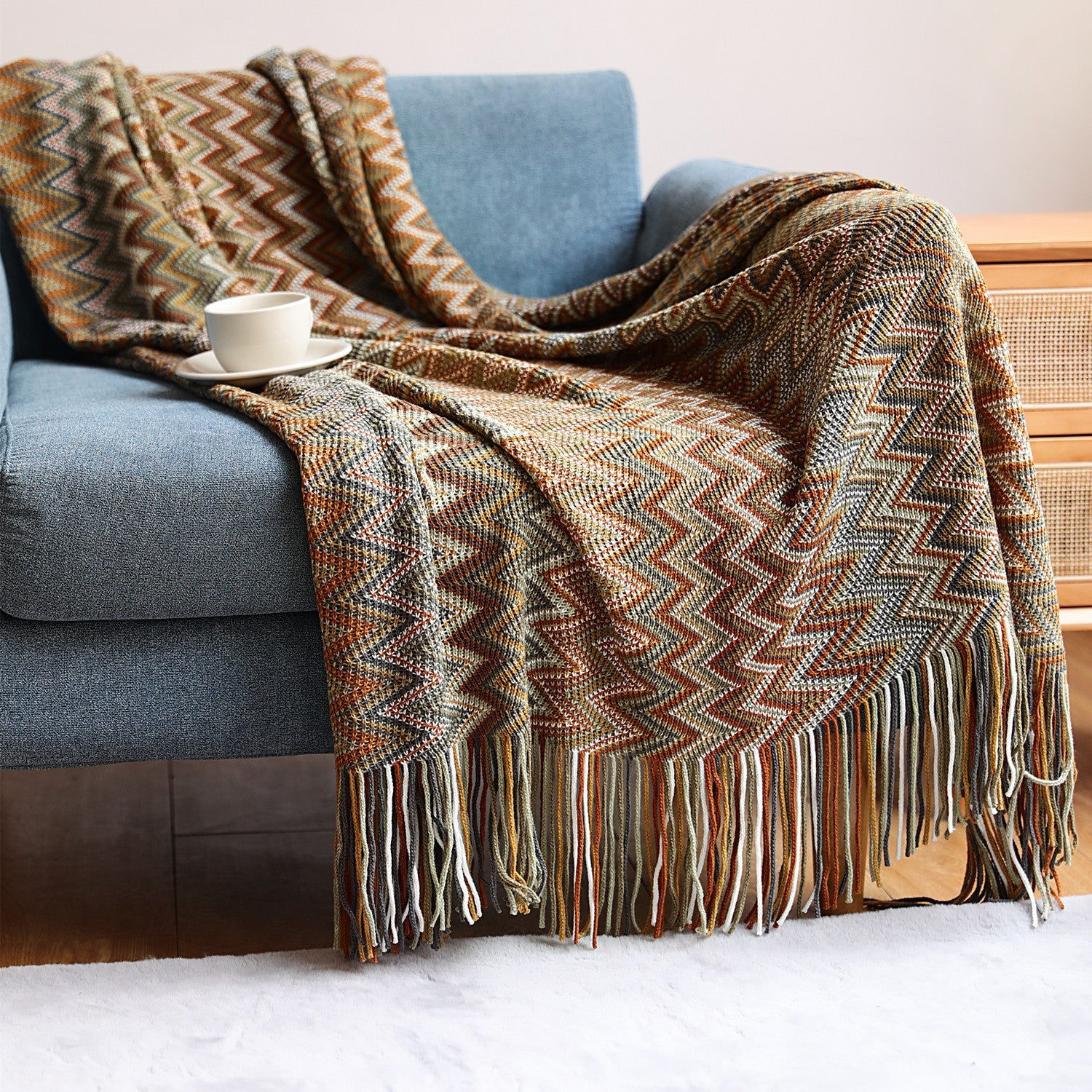 KTX-640275 European Style Knitted Blanket - Soft Acrylic Fiber, Striped Design, Ideal for All Seasons, Perfect for Home or Office Use