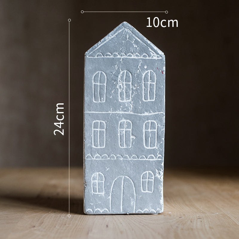 KTX-642579 Charming Ceramic Little House Flower Pot for Garden and Balcony Decor