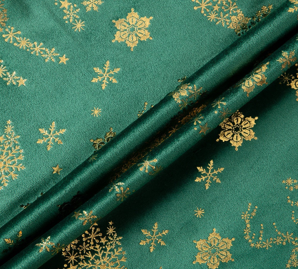 KTX-648211 Velvet Bronzing Christmas Pillow Cover with Plant Flowers and Cute Animals