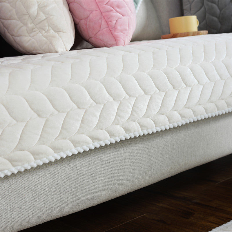 KTX-656083 Thick Plush Quilted Anti-Slip Sofa Cover for Sectional and Modular Sofas, Warm Soft Winter Design