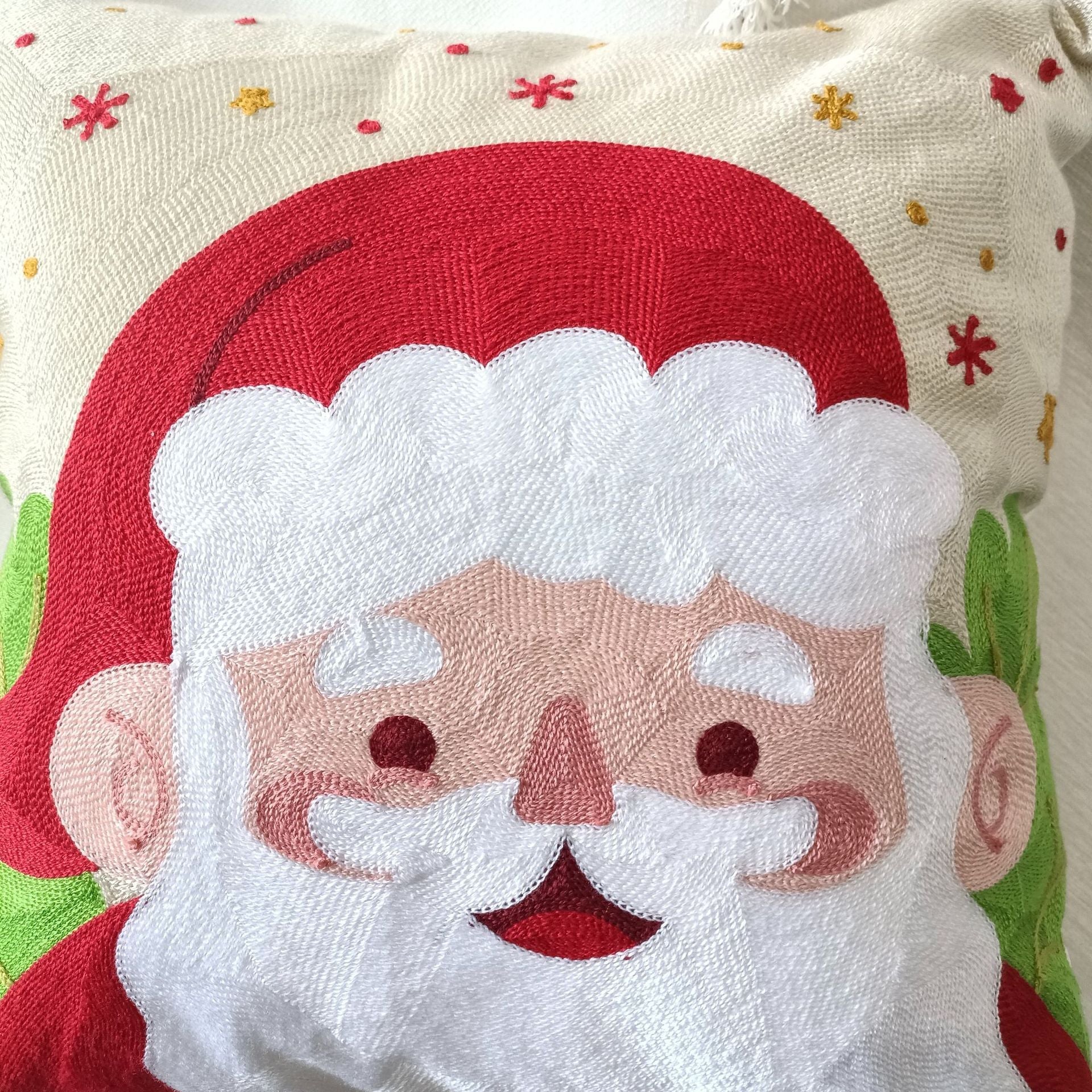 KTX-665171 Santa Claus Cartoon Embroidery Pillow Cover - 45x45cm, Soft PP Cotton, Holiday Decoration