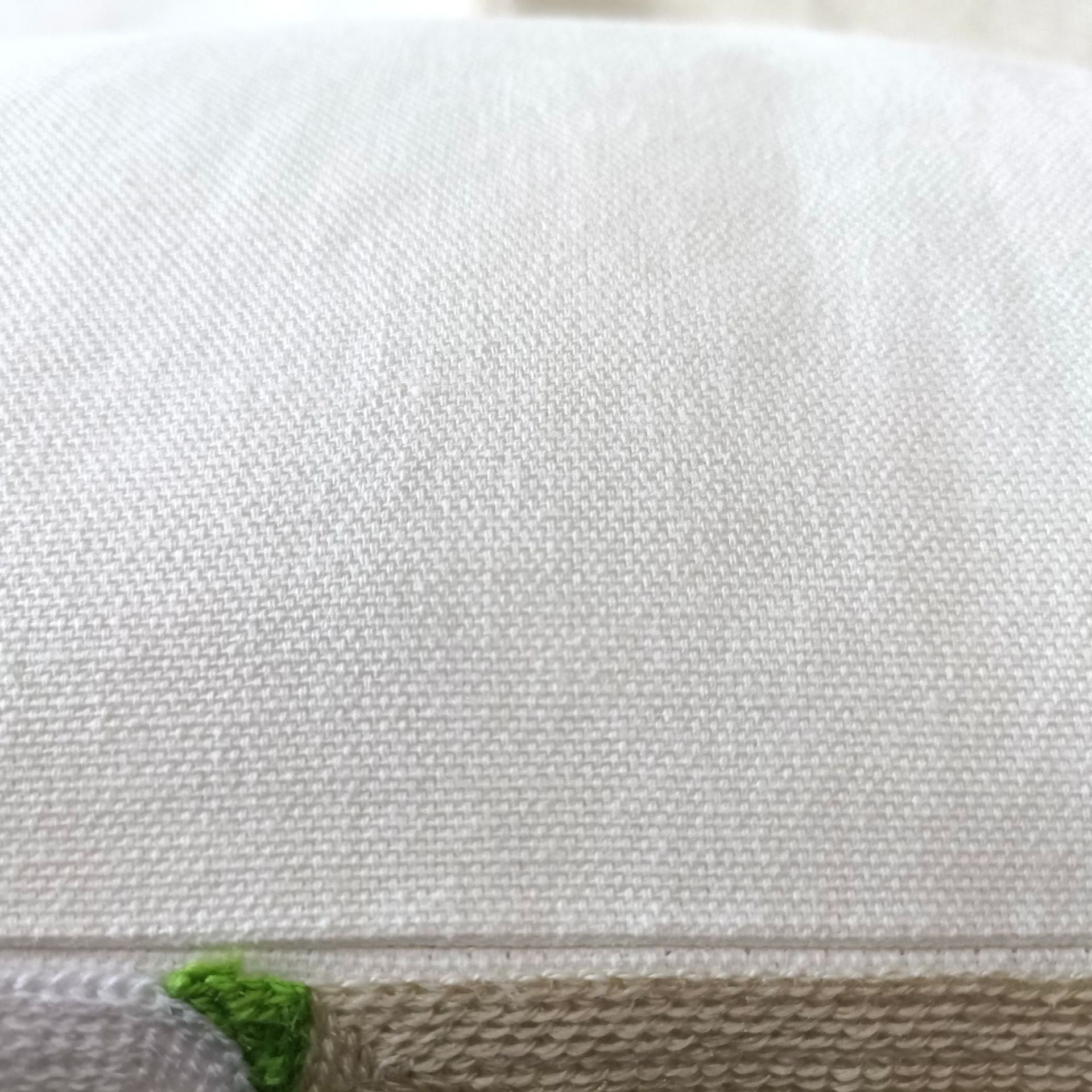 KTX-665171 Santa Claus Cartoon Embroidery Pillow Cover - 45x45cm, Soft PP Cotton, Holiday Decoration