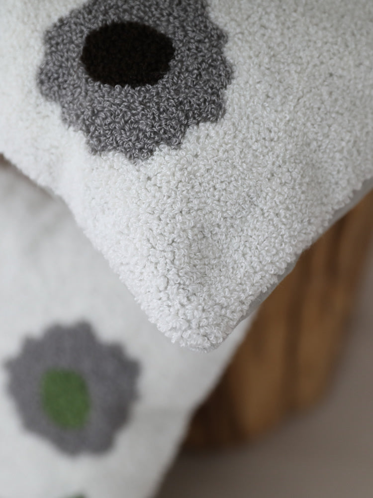 KTX-673427 Embroidery Flower Design Cushion Cover for Living Room - Black and White, 43x43cm