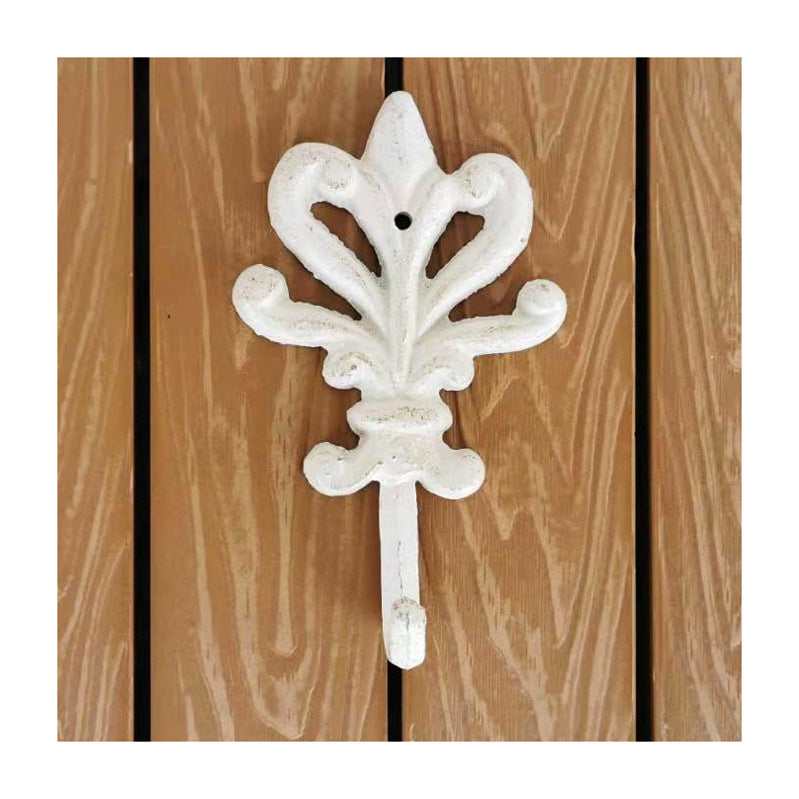 KTX-682003 European Style Wall-Mounted Retro Iron Hooks for Outdoor Decoration
