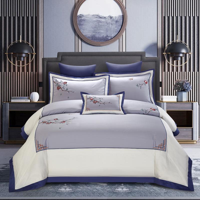 KTX-682323 Elegant Cotton Embroidery Bedding Set for 1.5m/2.0m Beds - 4-Piece Collection with Quilt, Sheet, and Pillowcases